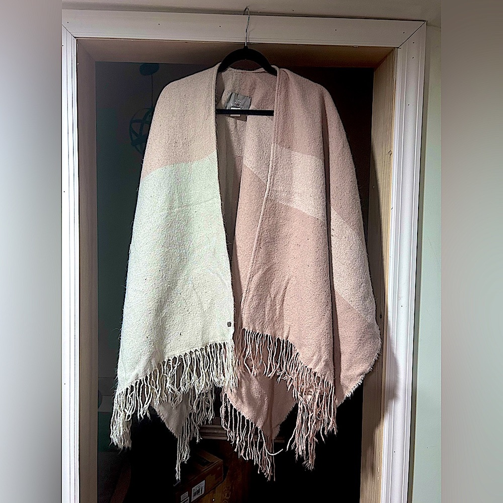 Pink and Crème Cotton Blend 70s Style Shawl